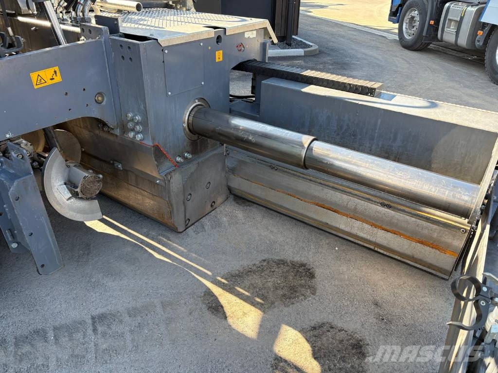 Vögele Super 2100-5i Asfalta klājēji