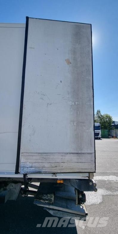 Schmitz Cargobull Trailer Reefer Flower Width & Dual Temp & Double S Koel-vries opleggers