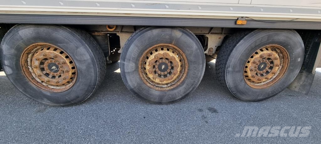 Schmitz Cargobull Trailer Reefer Flower Width & Dual Temp & Double S Koel-vries opleggers