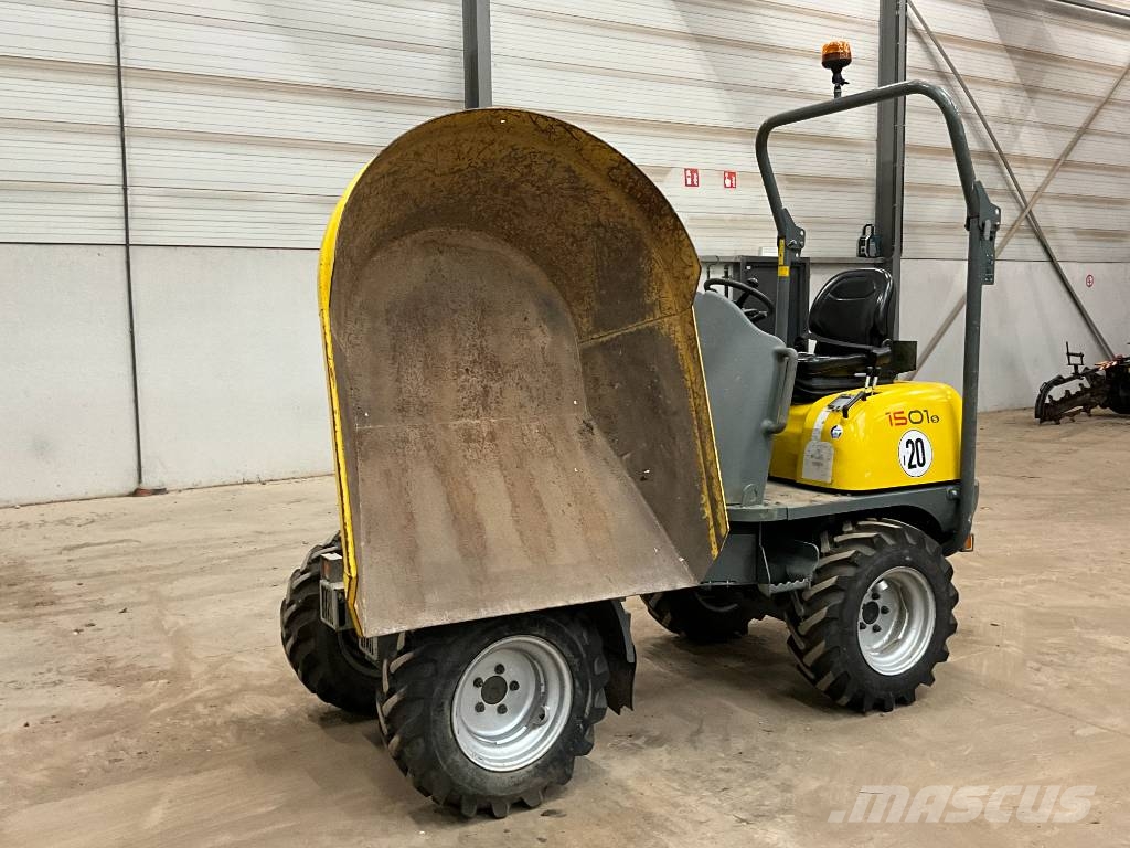 Neuson 1501 Stavebné sklápače