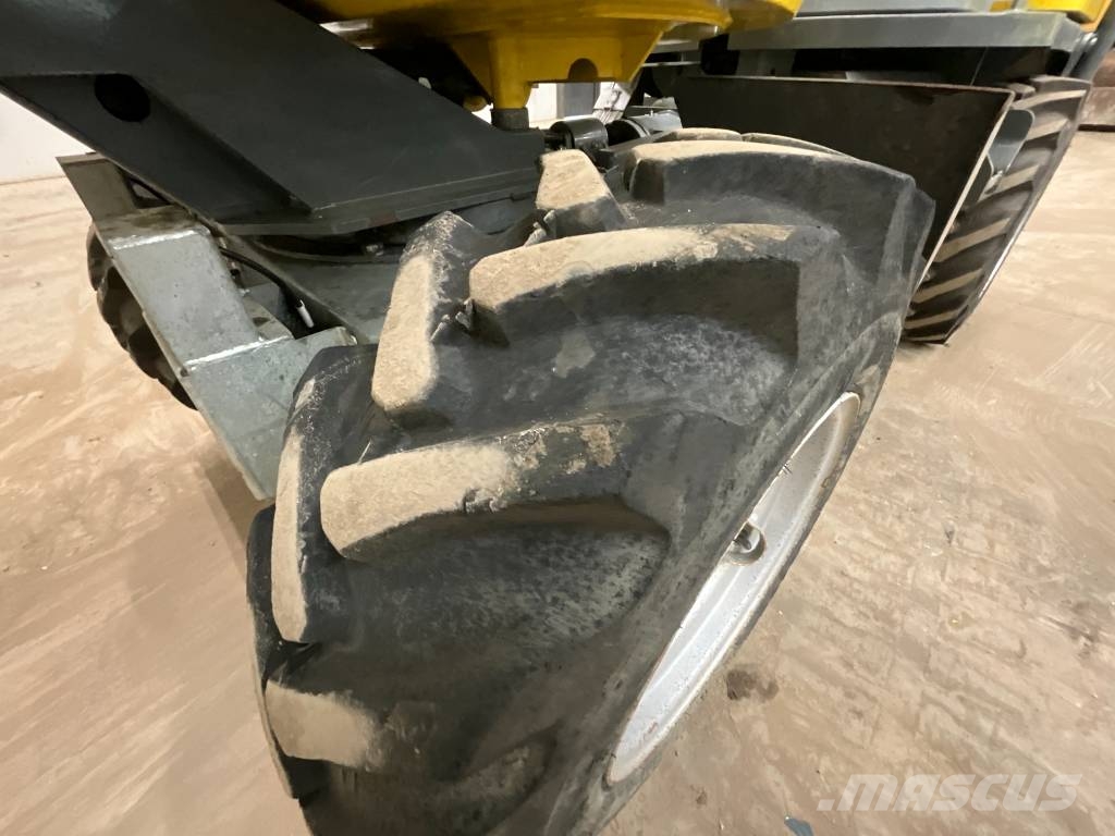 Neuson 1501 Stavebné sklápače