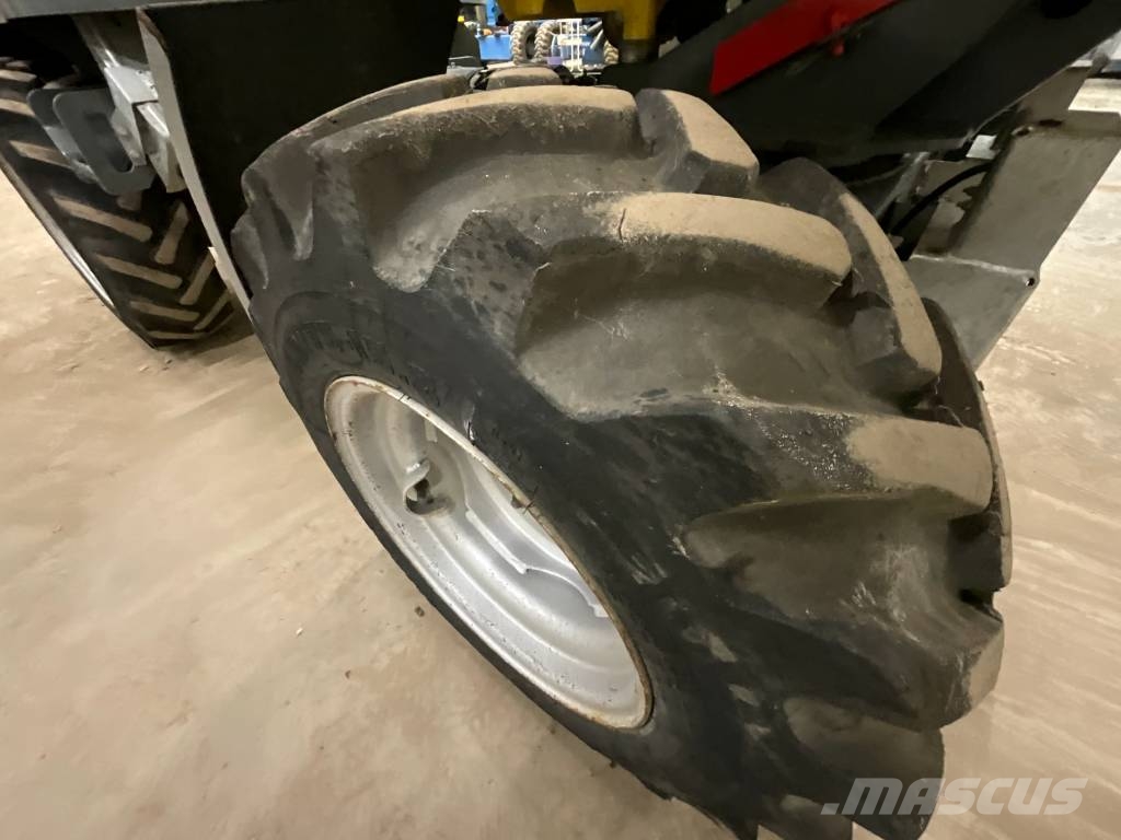 Neuson 1501 Stavebné sklápače