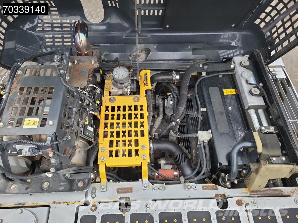 Komatsu PC240 LC-11 Kāpurķēžu ekskavatori