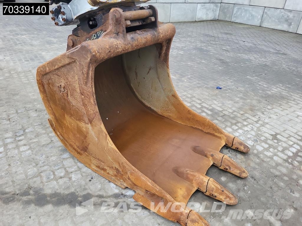 Komatsu PC240 LC-11 Kāpurķēžu ekskavatori