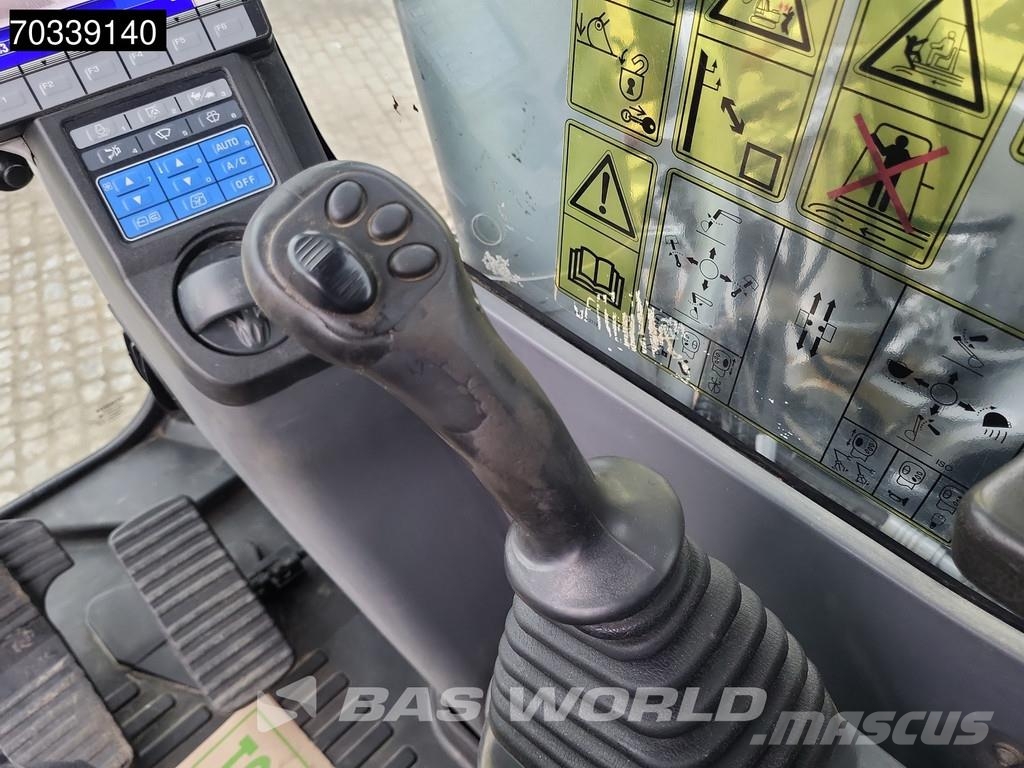 Komatsu PC240 LC-11 Kāpurķēžu ekskavatori