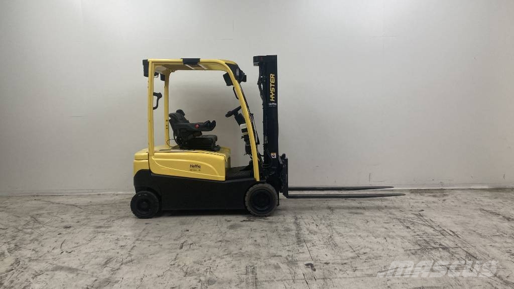 Hyster J 2.0 XN LWB شاحنات ذات رافعات شوكية تعمل بالكهرباء