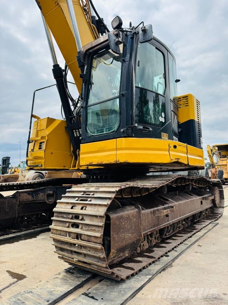 CAT 321 D CR ** BJ.2012 * 11820H/SW/2 Buckets ** Гусеничні екскаватори