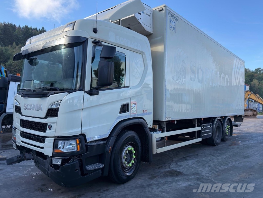 Scania P 320 / THERMO KING *ACCIDENTE*DAMAGED*UNFALL* Skapbiler Frys/kjøl/varme