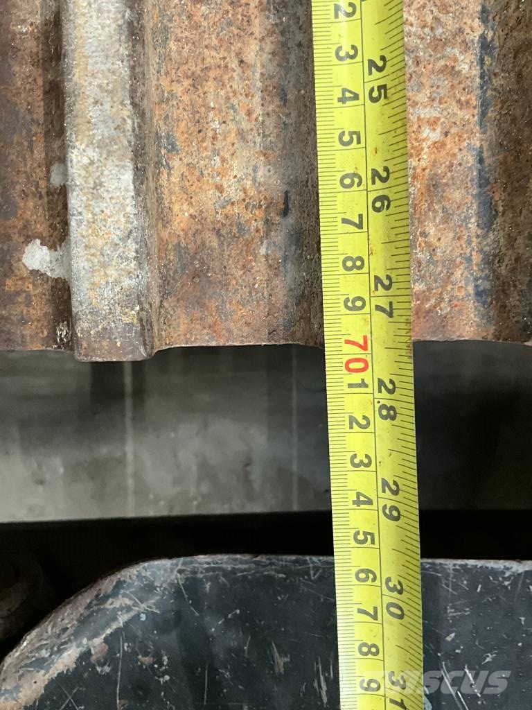 Hitachi ZX 135 US 5-B Rupsgraafmachines