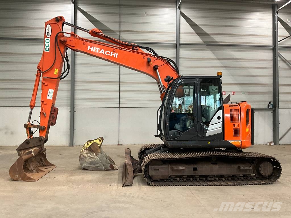 Hitachi ZX 135 US 5-B Rupsgraafmachines