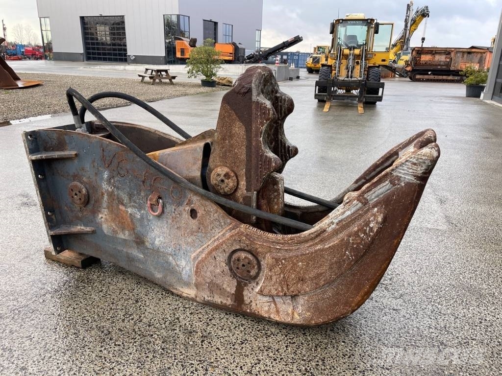 Concrete pulverizer Machine weight 24-32 ton Ehituspurustid