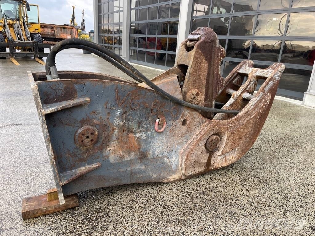 Concrete pulverizer Machine weight 24-32 ton Ehituspurustid