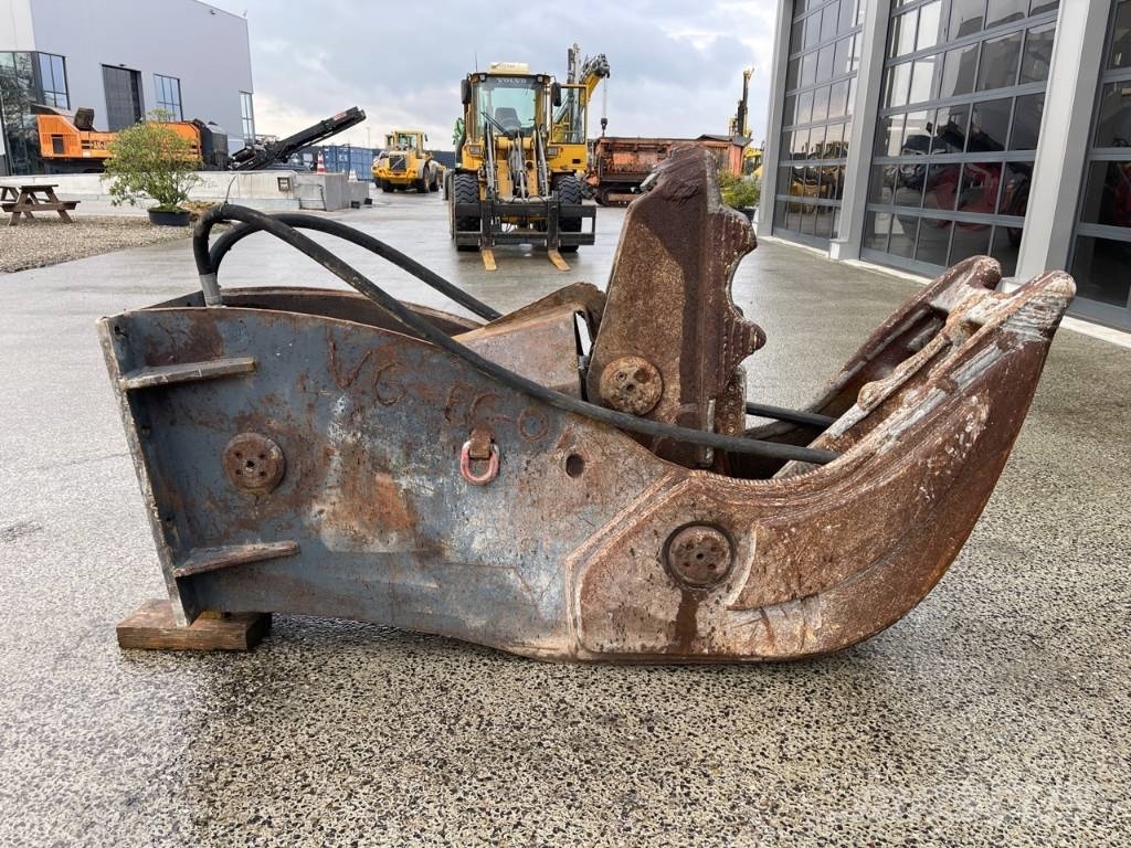 Concrete pulverizer Machine weight 24-32 ton Ehituspurustid