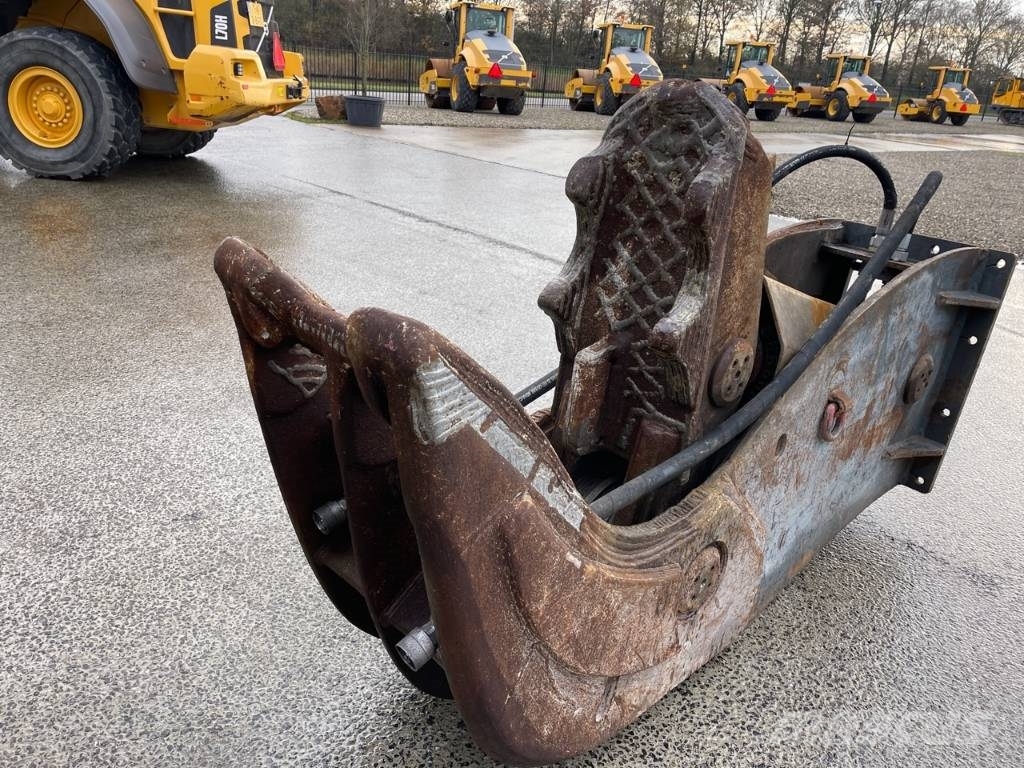 Concrete pulverizer Machine weight 24-32 ton Ehituspurustid
