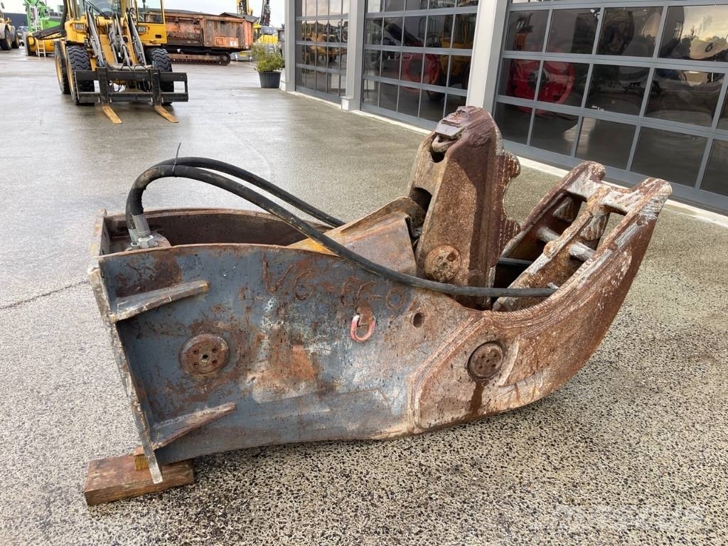 Concrete pulverizer Machine weight 24-32 ton Ehituspurustid