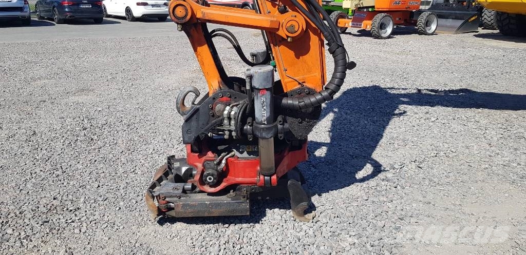 Hitachi ZX 210 LC-6 履带挖掘机