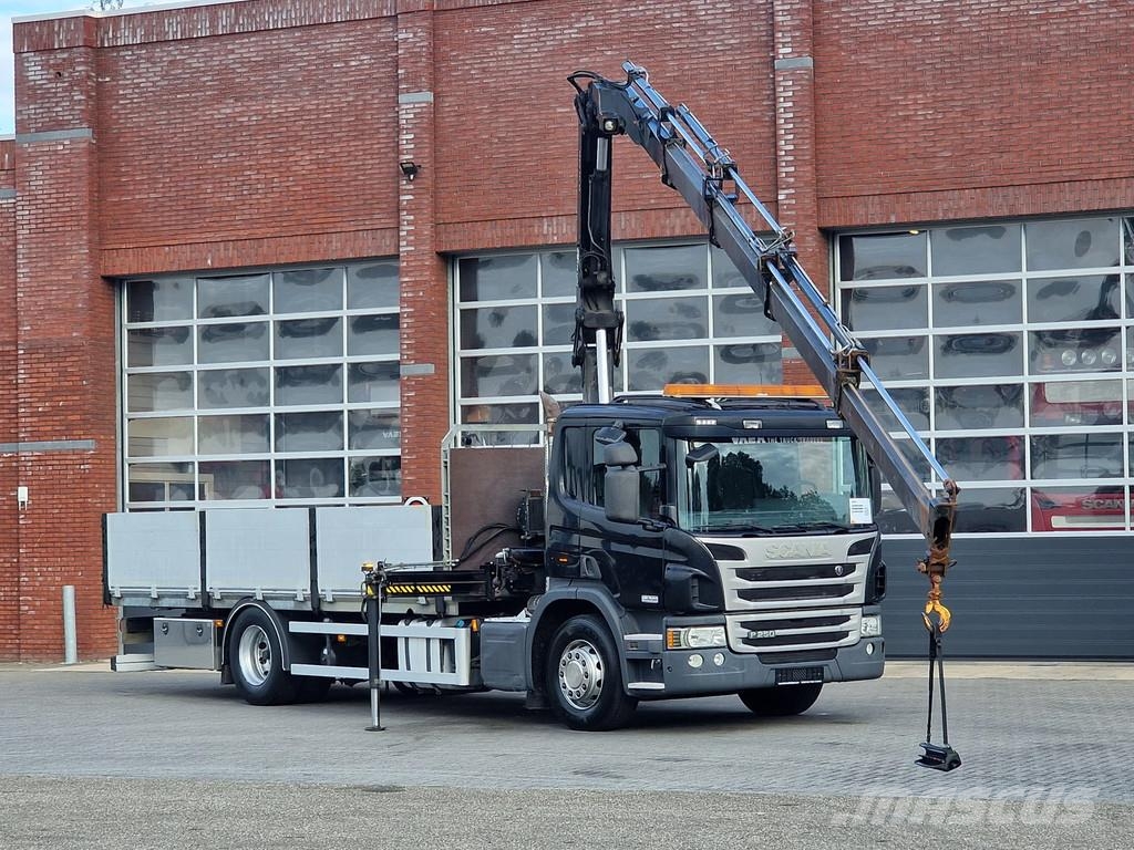 Scania P250 4x2 - XS 122 E-4 HiDuo Crane / Grua with remo Grues tout terrain