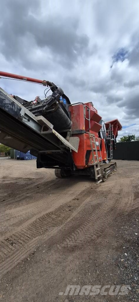 SBM JAWMAX 450 Mobile crushers