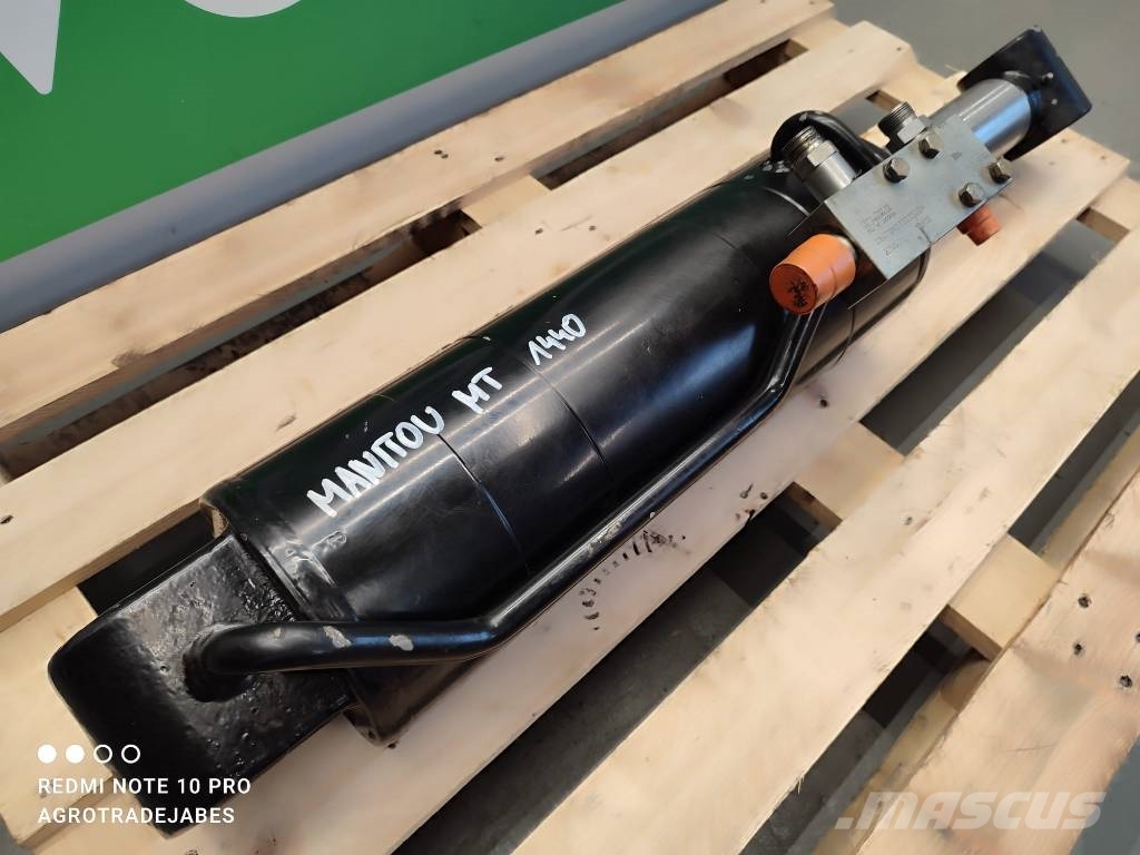 Fork leveling compensation cylinder 52500294 Manit Hydraulics