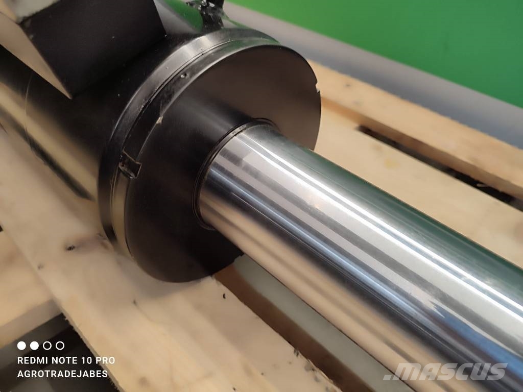 Fork leveling compensation cylinder 52500294 Manit Hydraulics