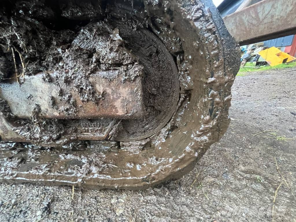 Volvo EC 25 D Mini kotrók < 7t