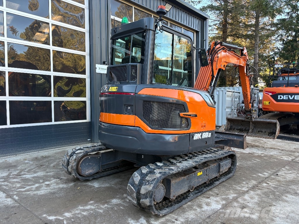 Doosan DX 50 Z Mini ekskavatori < 7 t