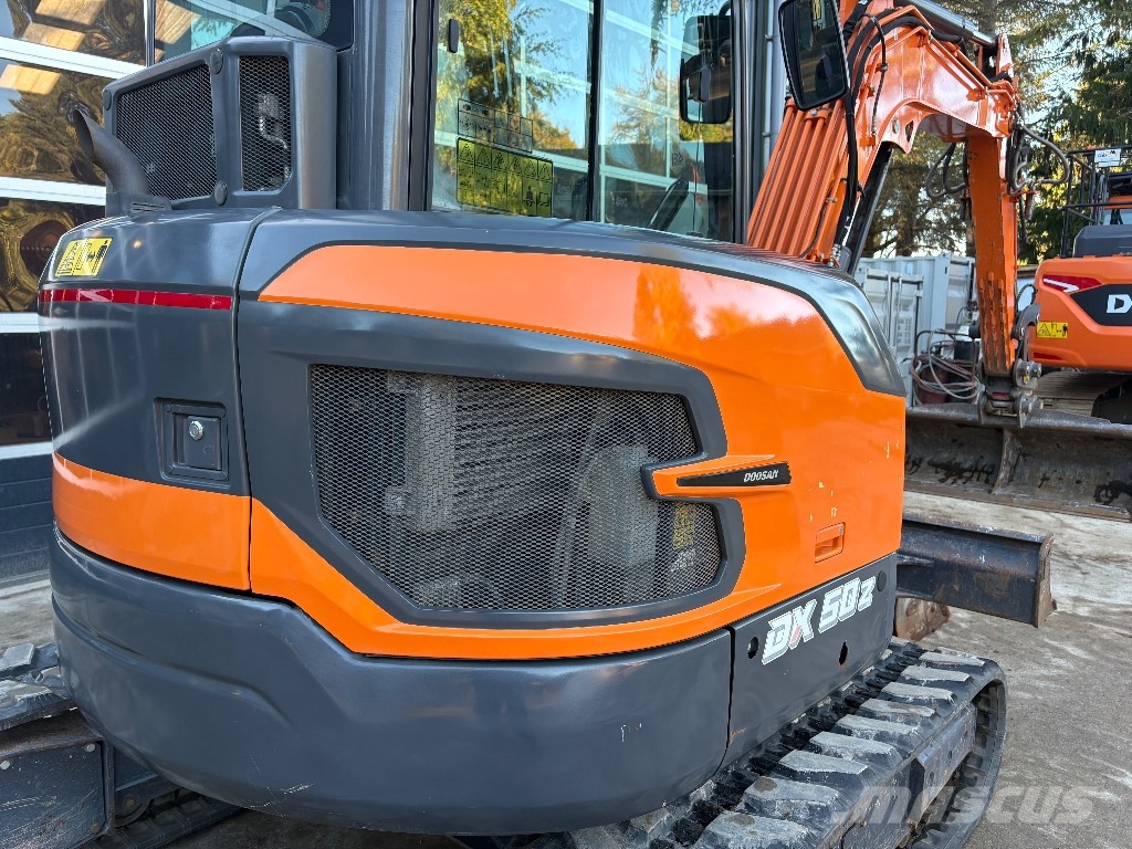 Doosan DX 50 Z Mini ekskavatori < 7 t