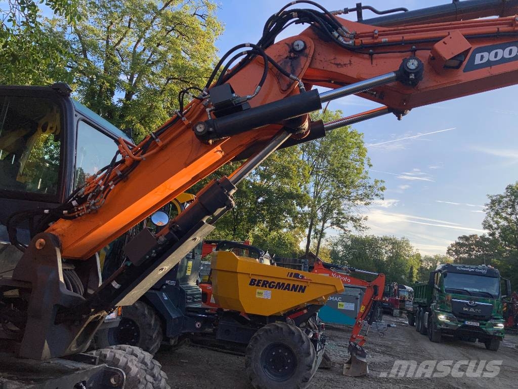 Doosan Mobilbagger DX 100 W-7 Bagri na kolesih