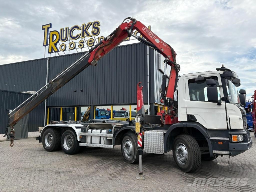 Scania P 410 + FASSI F 165 - 2X EXT. + 8X4 + HOOK ARM SYS Rol kiper kamioni s kukama za dizanje