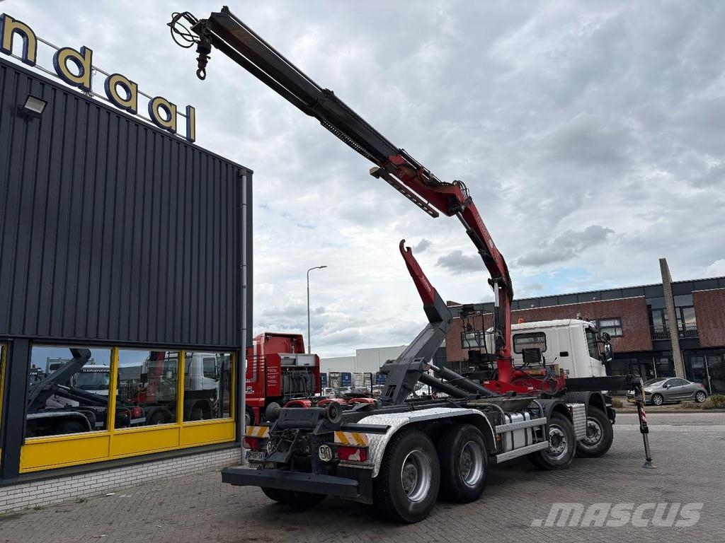 Scania P 410 + FASSI F 165 - 2X EXT. + 8X4 + HOOK ARM SYS Rol kiper kamioni s kukama za dizanje