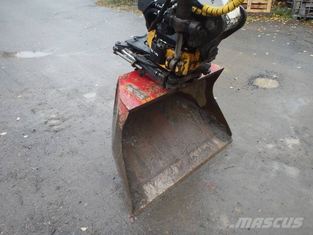 Bobcat E 50 Engcon+pihdit Minigrävare < 7t