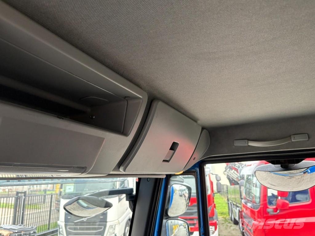 Iveco Eurocargo 120 E 21 + LOAD LIFT + EURO 6 Box body trucks