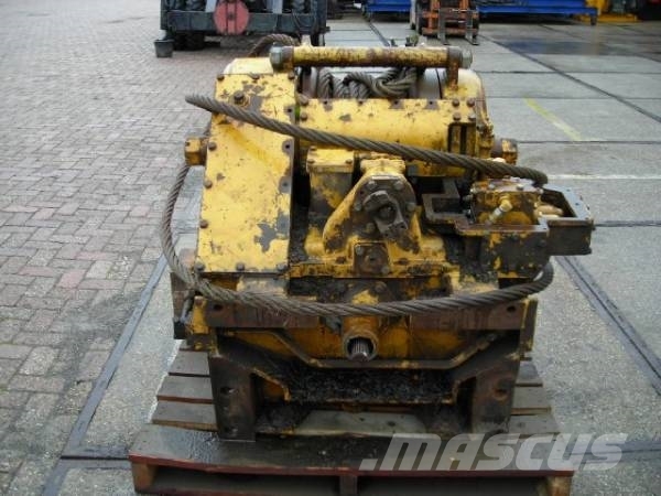 Komatsu D65E WINCH Muud osad