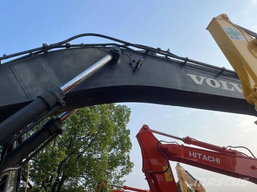 Volvo EC 480 D L Bageri guseničari