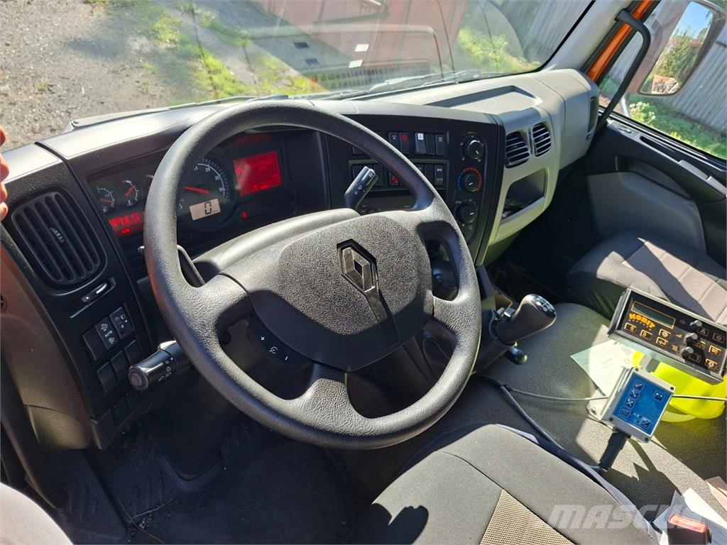 Renault D 16 + KOBIT SYKO 5H Chassis met cabine