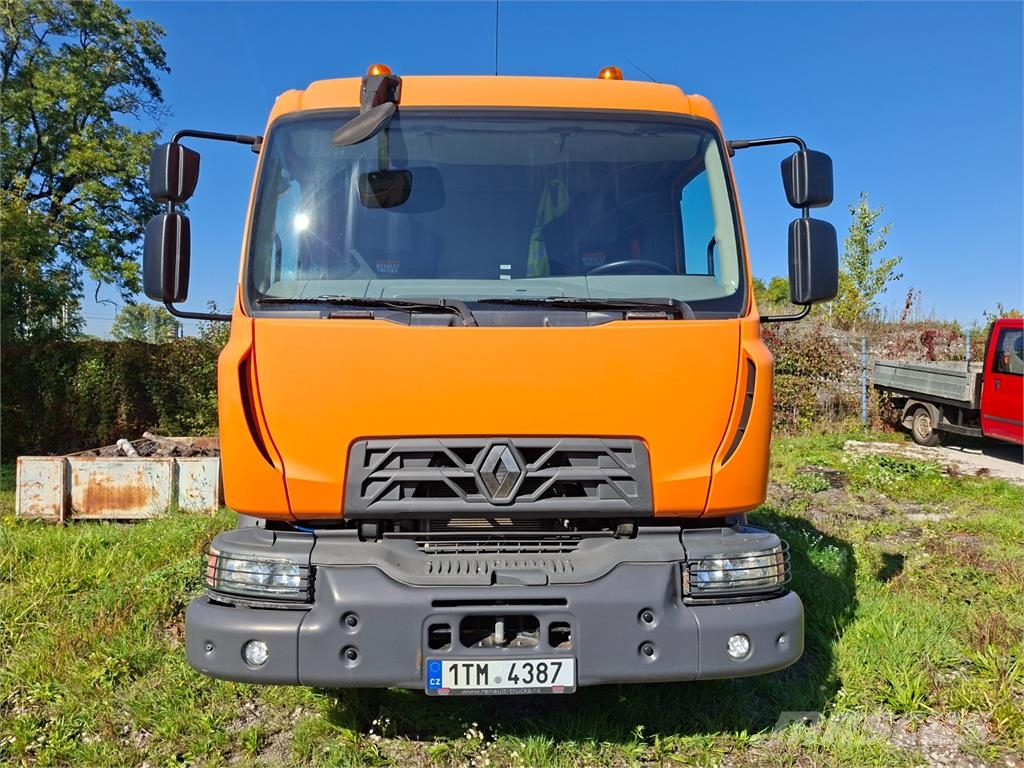 Renault D 16 + KOBIT SYKO 5H Chassis met cabine