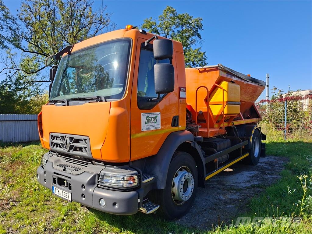 Renault D 16 + KOBIT SYKO 5H Chassis met cabine