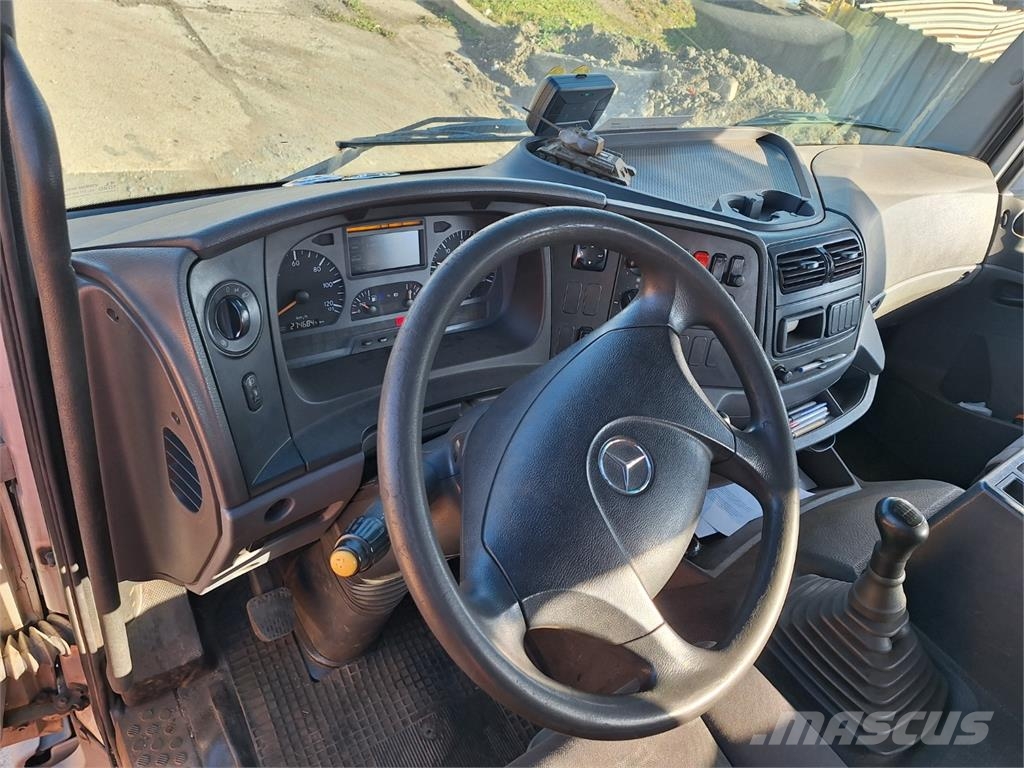 Mercedes-Benz AXOR 1829 + HR PALFINGER PK 8502 شاحنات مسطحة/مفصلية الجوانب