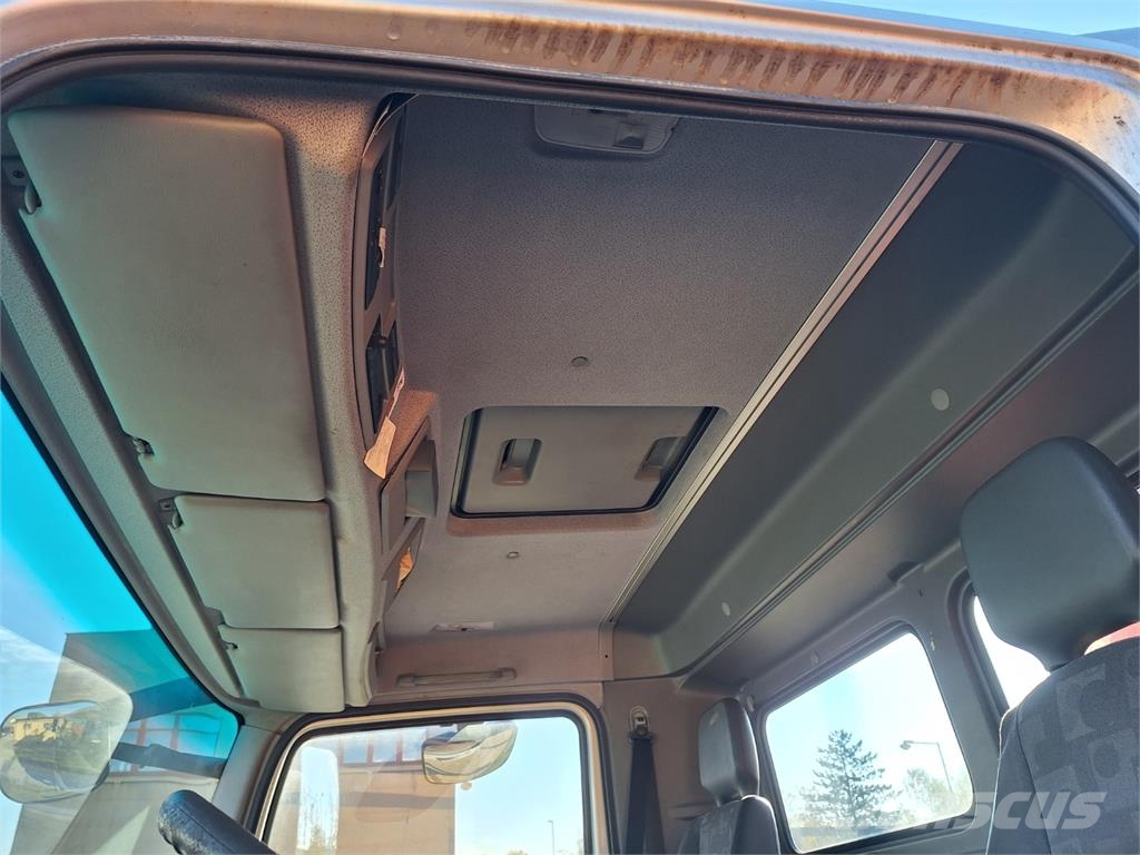 Mercedes-Benz AXOR 1829 + HR PALFINGER PK 8502 شاحنات مسطحة/مفصلية الجوانب