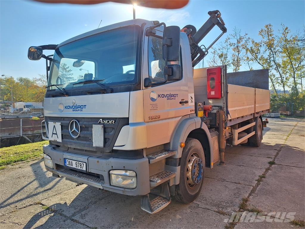 Mercedes-Benz AXOR 1829 + HR PALFINGER PK 8502 شاحنات مسطحة/مفصلية الجوانب
