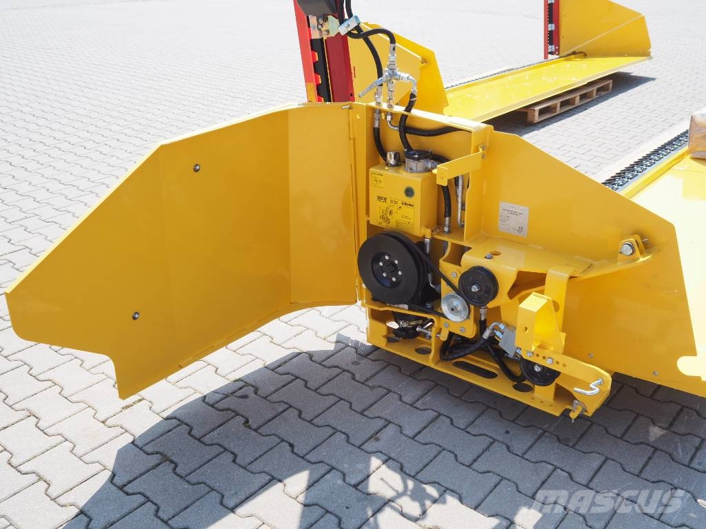 Ziegler rapeseed extension - New Holland High-Capacity Testate per mietitrebbie