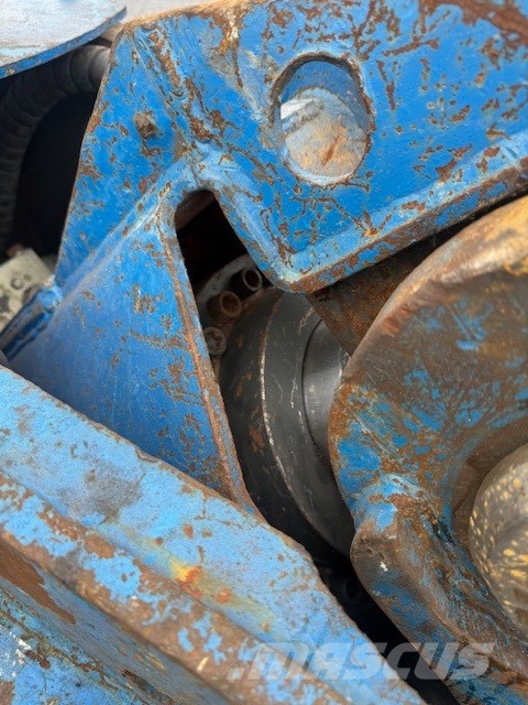 Liebherr R 946 USED Drobilci za gradbeništvo