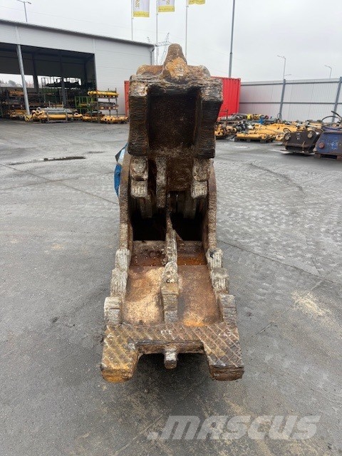 Liebherr R 946 USED Drobilci za gradbeništvo
