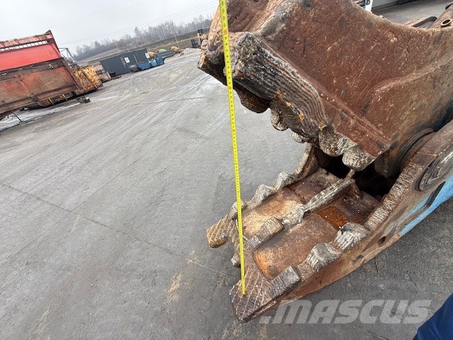 Liebherr R 946 USED Drobilci za gradbeništvo