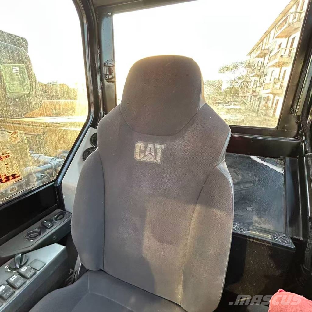 CAT 307 Escavadeiras de esteiras