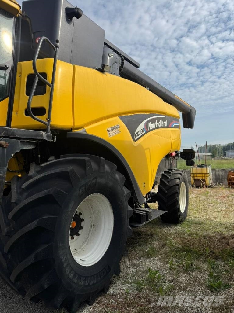 New Holland CX 760 Θεριζοαλωνιστικές μηχανές