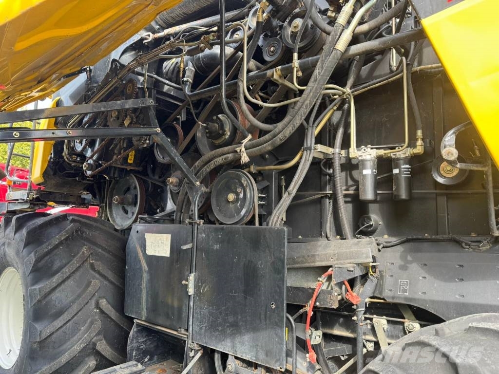 New Holland CX 760 Θεριζοαλωνιστικές μηχανές