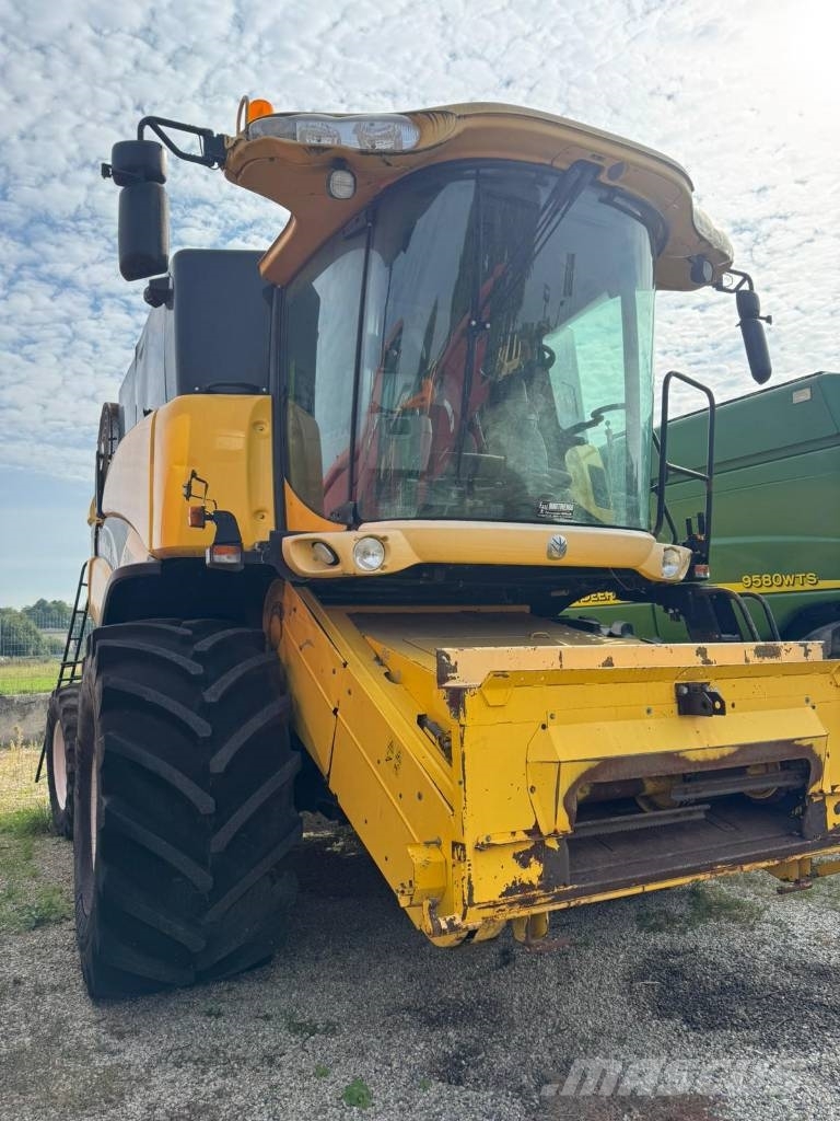 New Holland CX 760 Θεριζοαλωνιστικές μηχανές