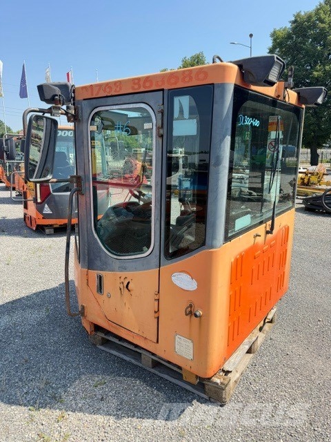 Doosan DL 400 USED CAB Cabina