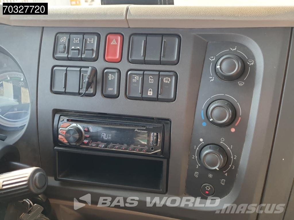 DAF LF 250 4X2 HYVA Crane Remote Euro 6 Φορτηγά Kαρότσα με ανοιγόμενα πλαϊνά